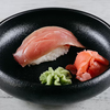 Maguro nigiri